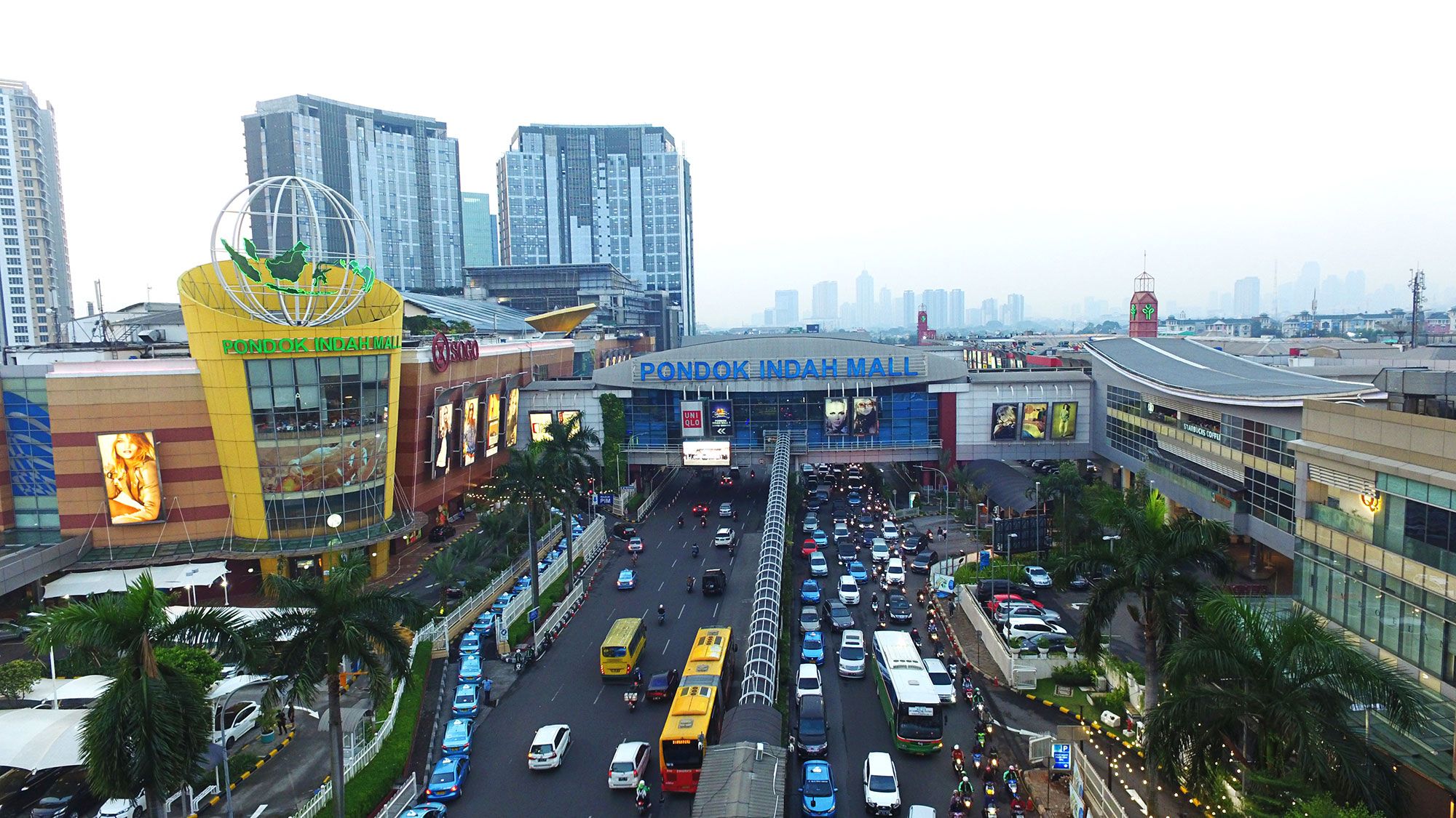 Facebook Pondok Indah Mall.jpg