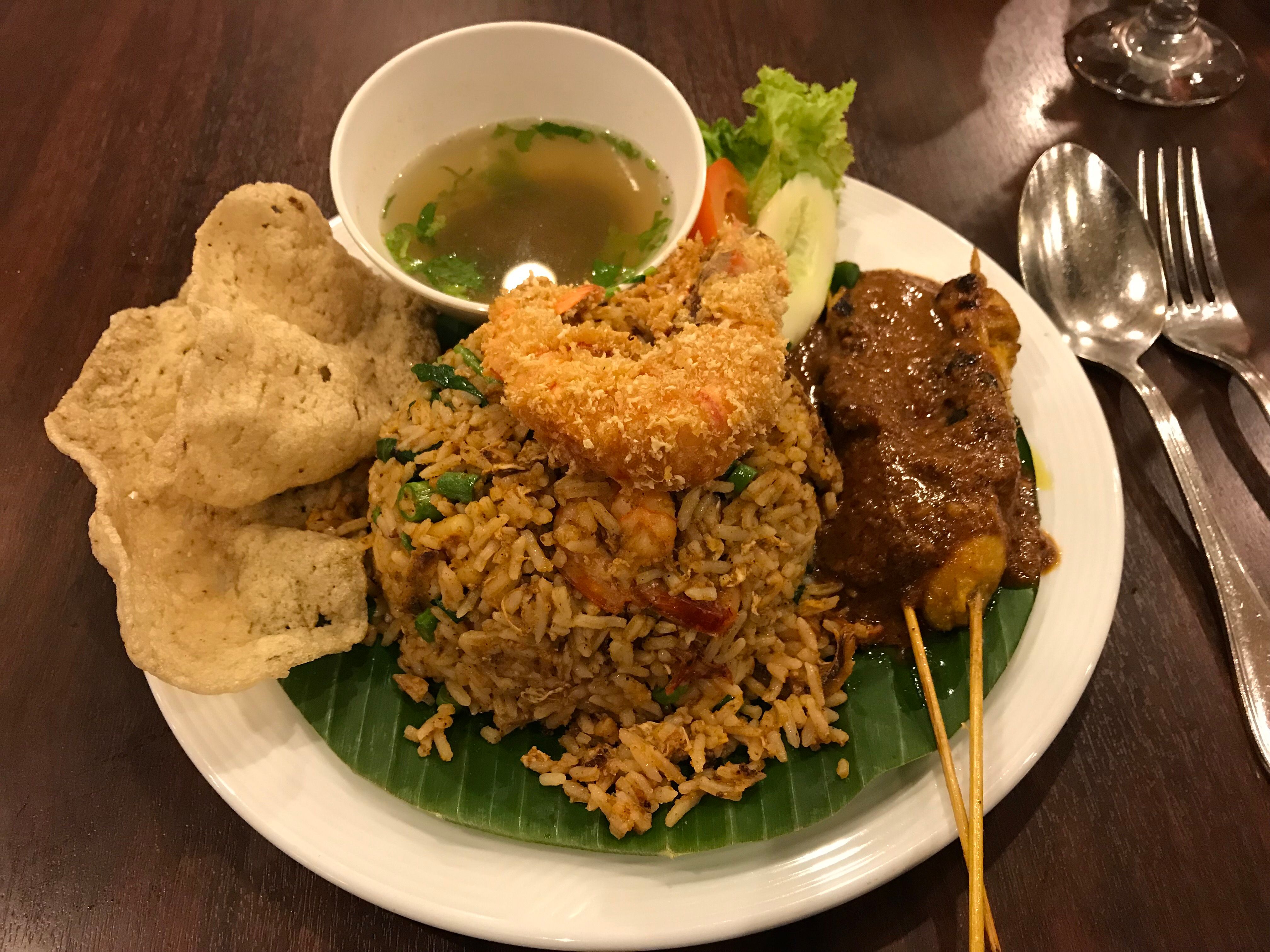 nasi-goreng-kampung-2022-11-14-06-58-00-utc.jpg