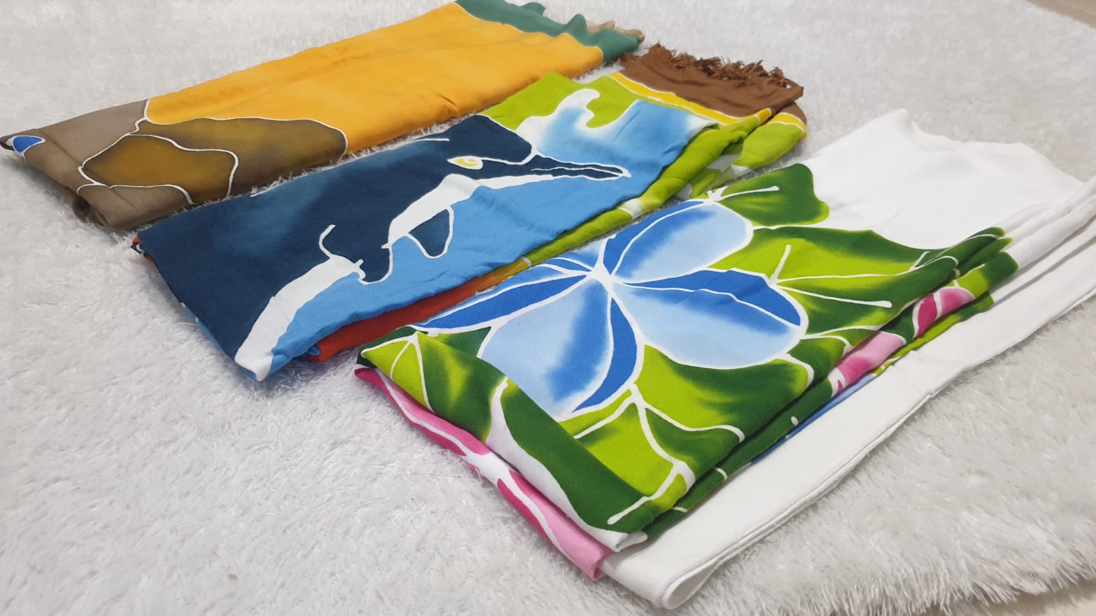 sarong bali.jpeg
