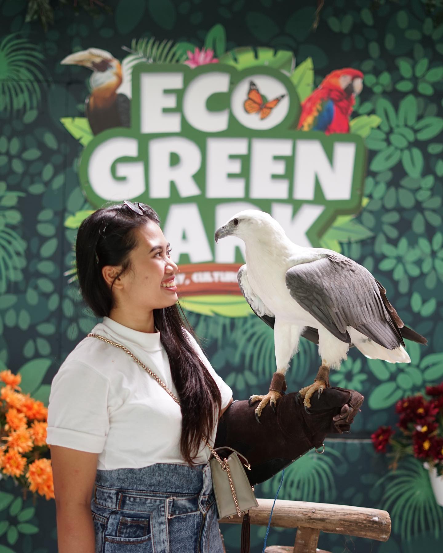 eco-green-park-rides-photo-with-eagle.jpg