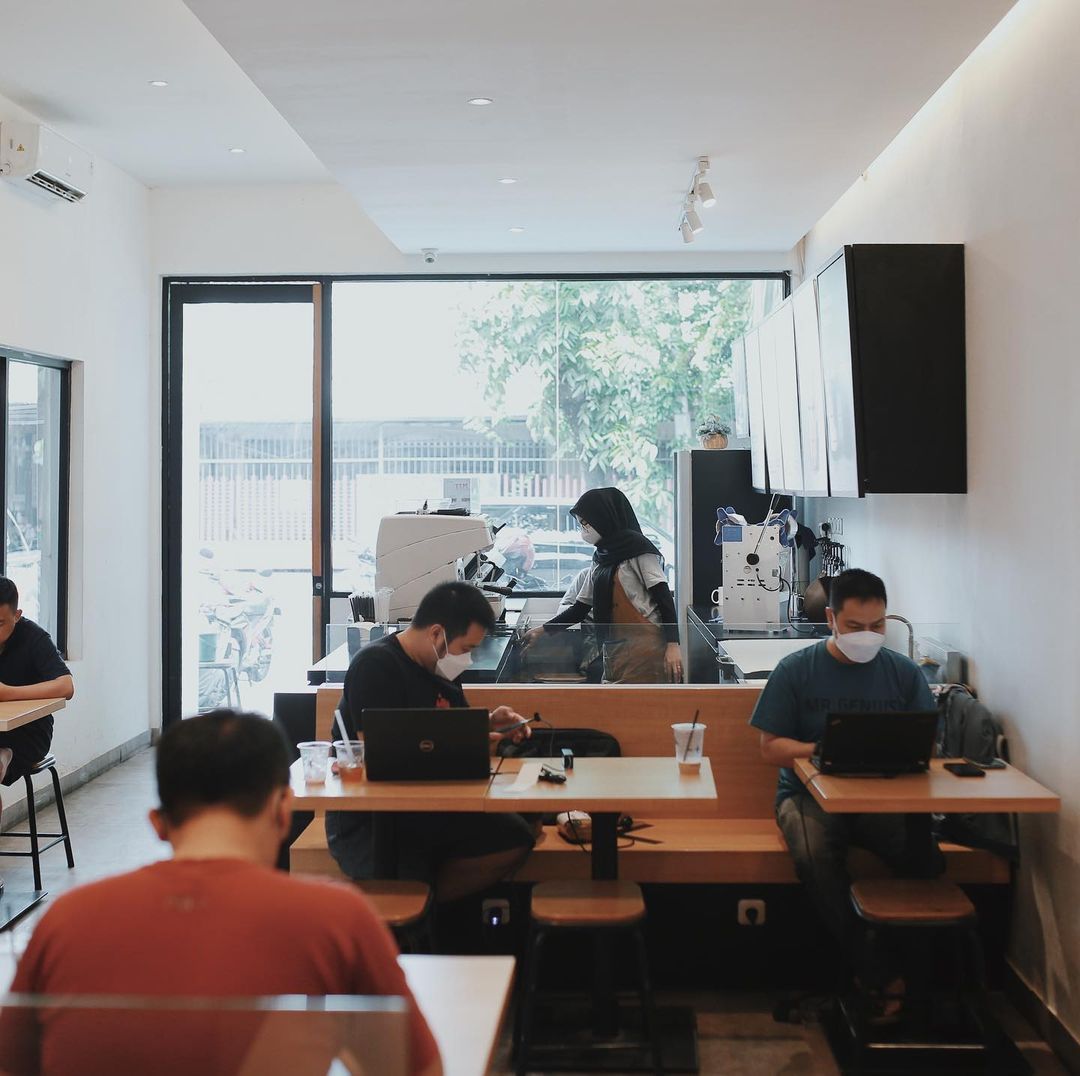 kopi kurang lebih.jpg