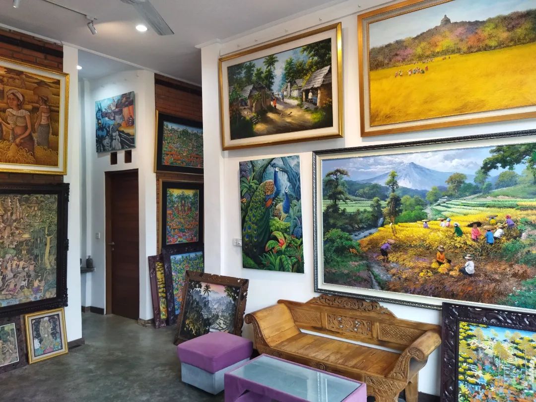 painting Authentic Bali Gifts and Souvenirs You Must Bring Home oleh oleh bali.jpeg