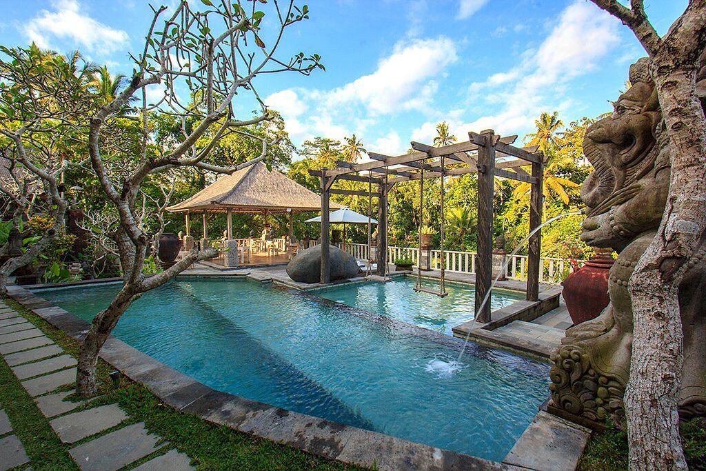 Kawi Resort Ubud pool.jpeg