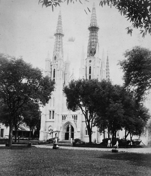 Jakarta Cathedral in the past.jpg