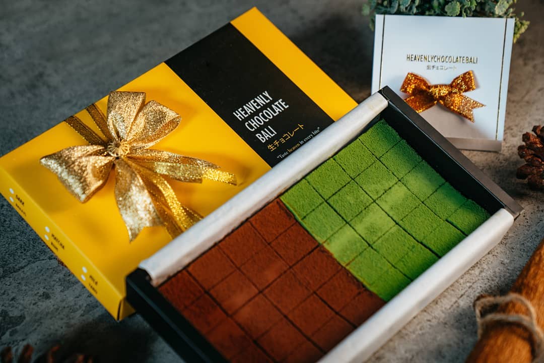 heavenly_chocolate_Authentic Bali Gifts and Souvenirs You Must Bring Home oleh oleh bali.jpg