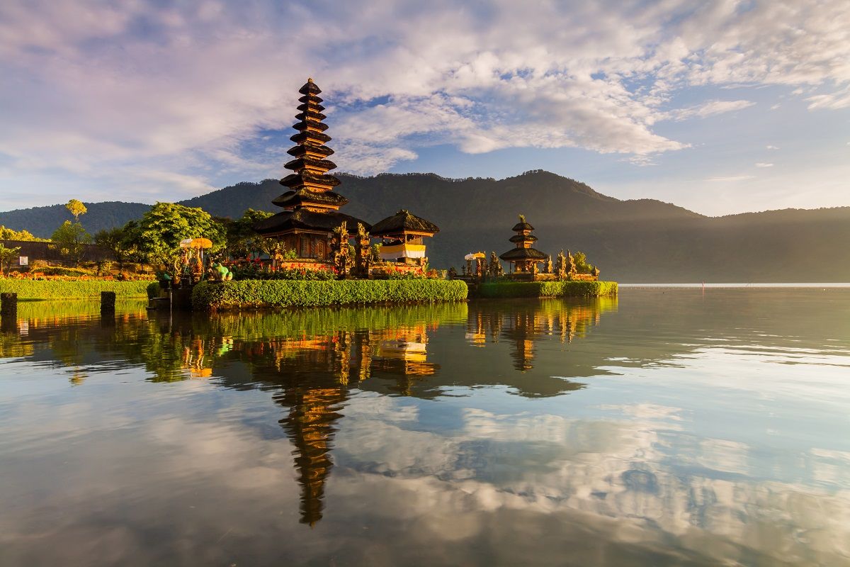 pura-ulun-danu-bratan-temple-in-bali-island-hindu-2021-08-26-19-00-36-utc.JPG