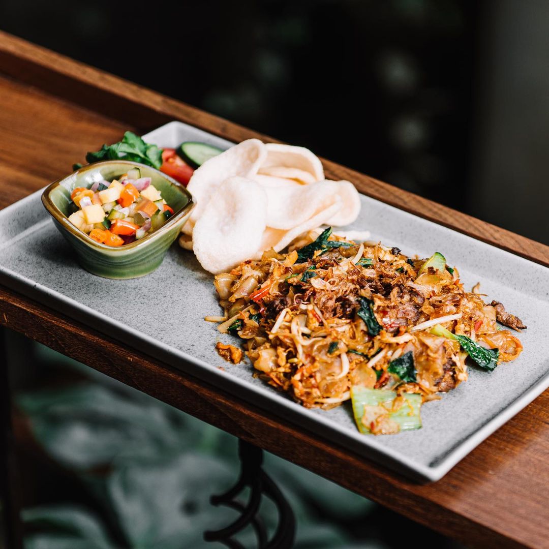 Char Kwey Teow Beef at lucy in the sky.jpg