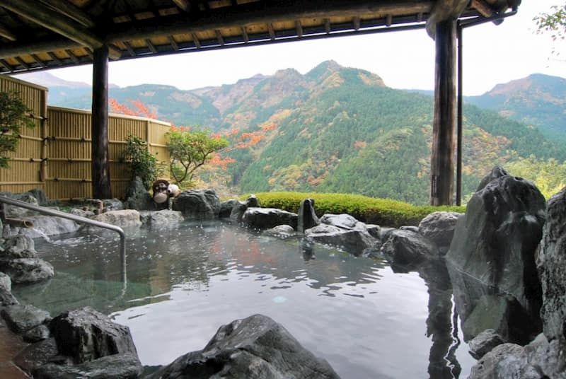 Kazurabashi Ryokan Onsen.jpg