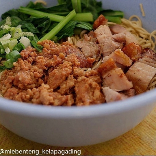 Instagram MIE BENTENG (@miebenteng_kelapagadingg) (2).png