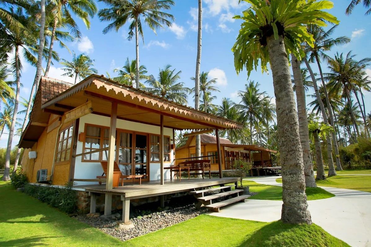 villa-so-long-banyuwangi-with-access-to-the-beach.jpg