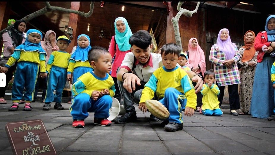 educational-vacation-The-Kampung-Coklat-Chocolate-Village-blitar.jpg