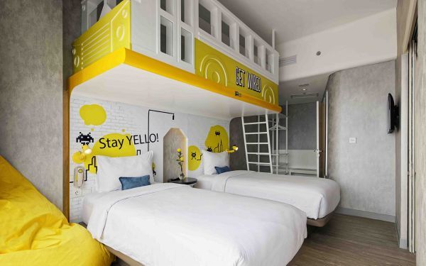 discoverasr.com - YELLO Hotel Manggarai Jakarta  (1).jpg