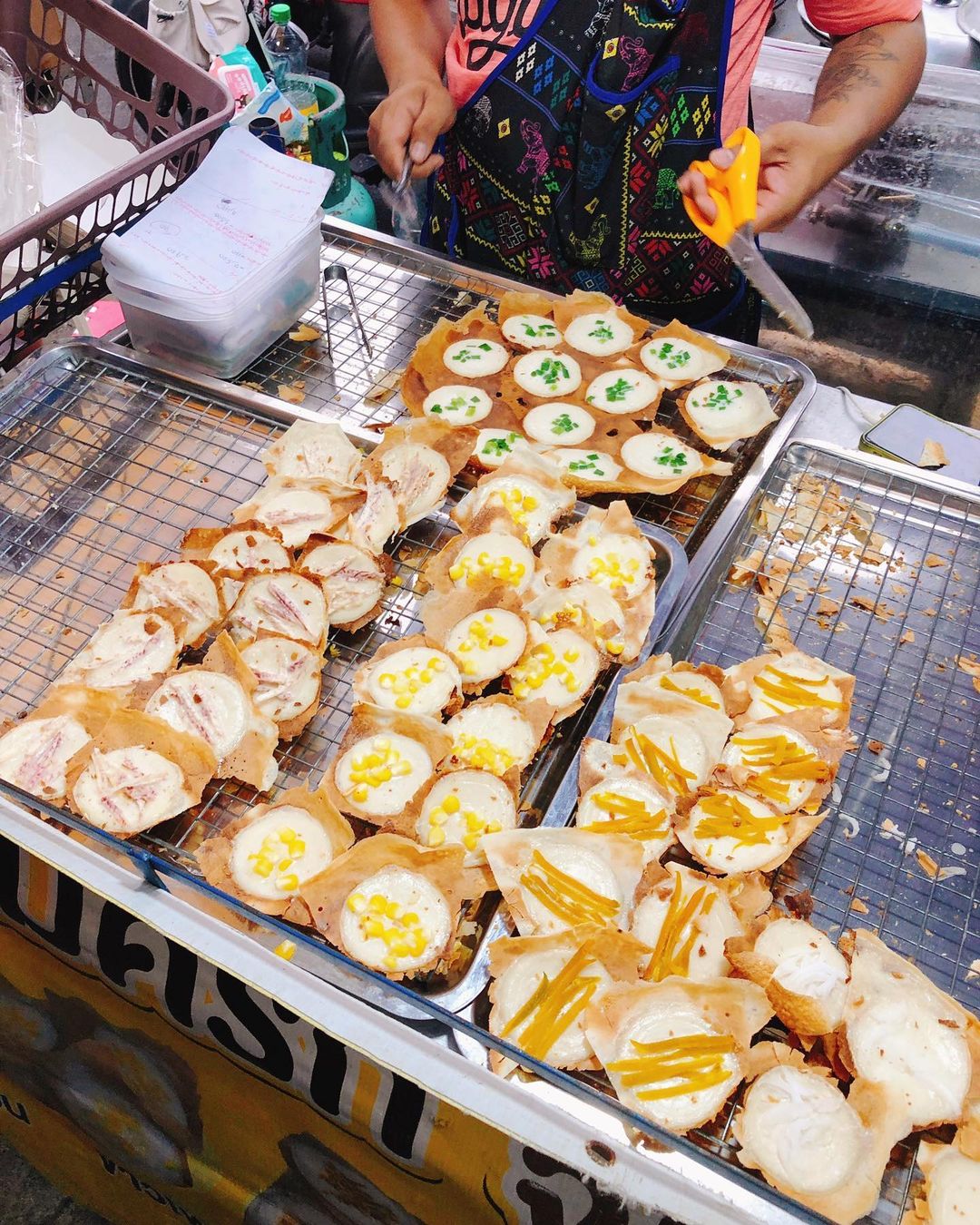 kanom krok thai coconut pancake.jpg