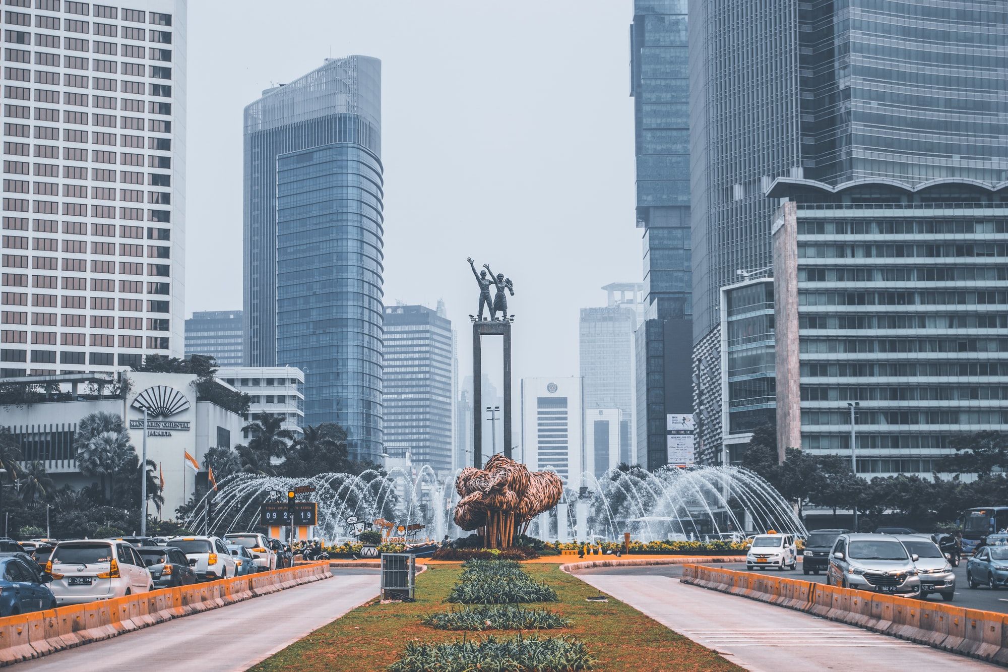 Explore These 6 Jakarta's Iconic Spots