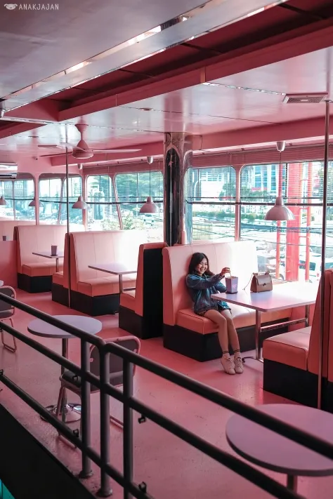 indodiner jakarta upperdeck photo by anakjajan.webp