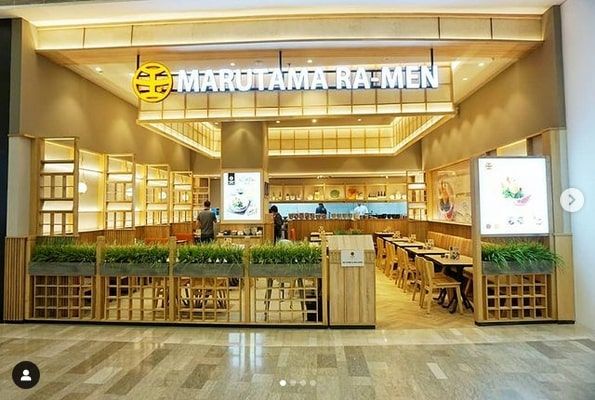 Instagram Marutama Ra-men - GFC Group (@marutamaramen) • One of Marutama Ra-Men store.jpg
