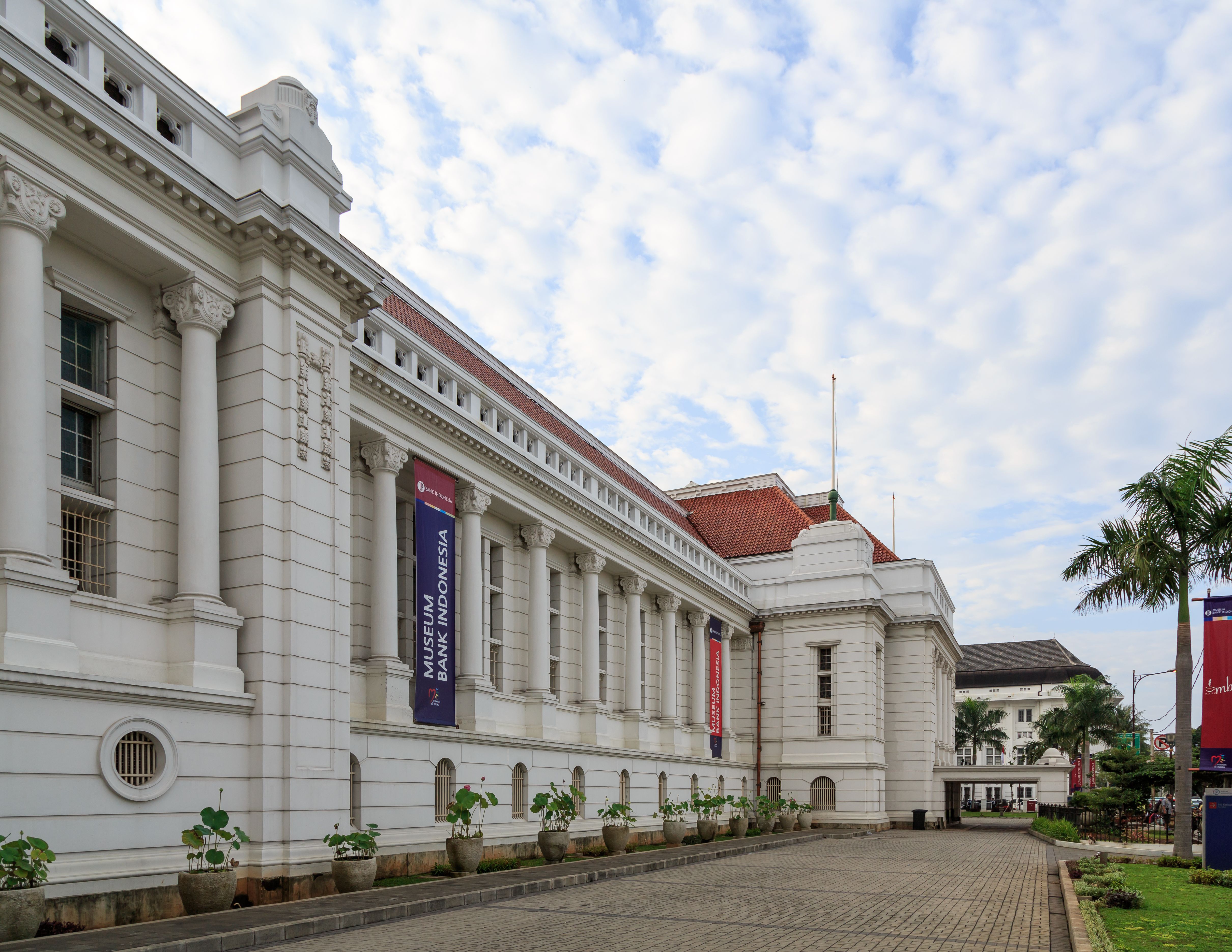 Jakarta_Indonesia_Museum-Bank-Indonesia-02.jpg