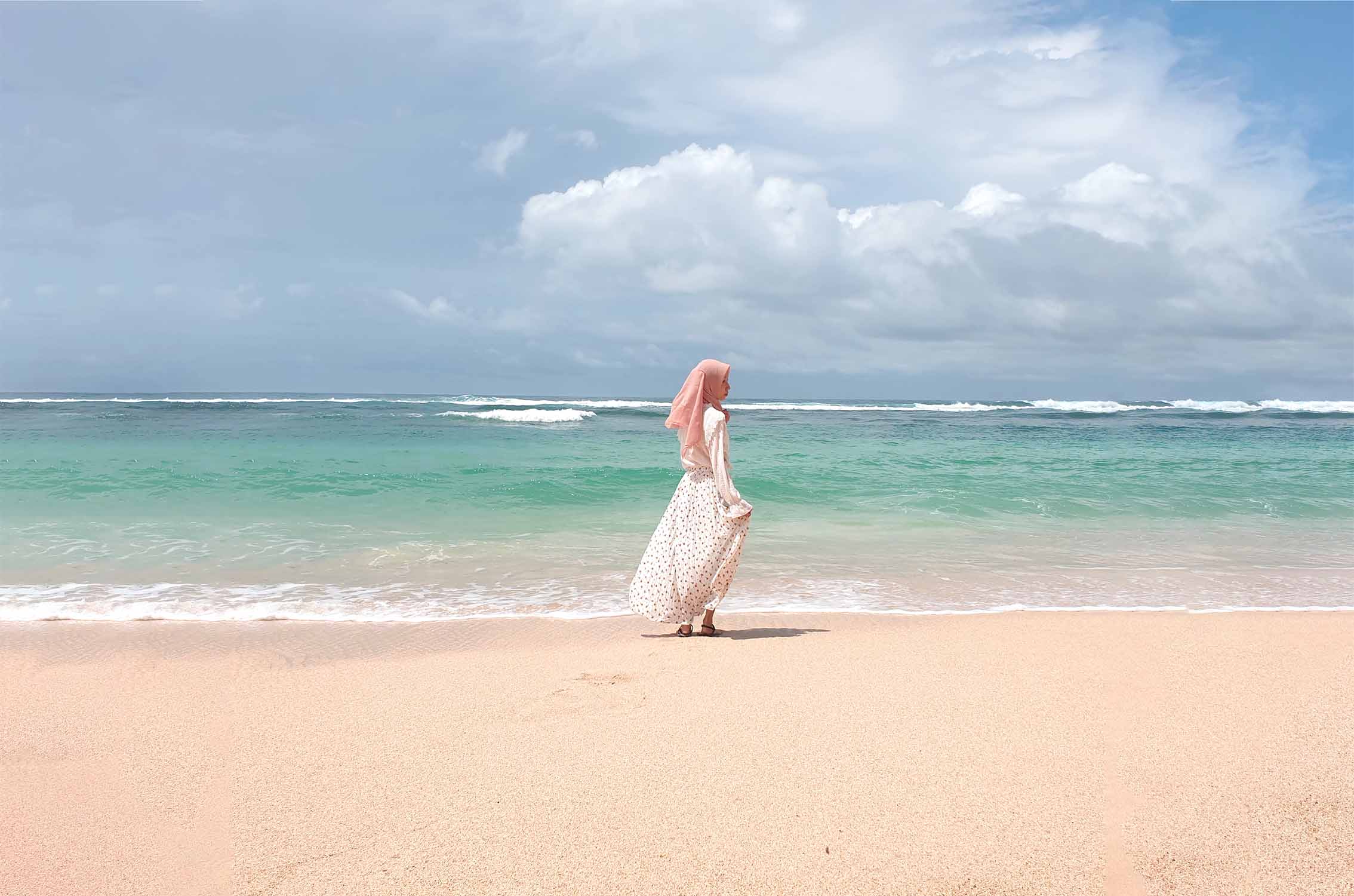 The Stunning Melasti Beach Bali: Review and Information